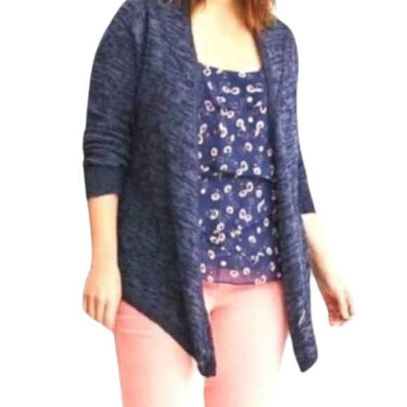 Torrid Long Sleeve Navy blue waterfall draped Open Front Cardigan. - Picture 2 of 13